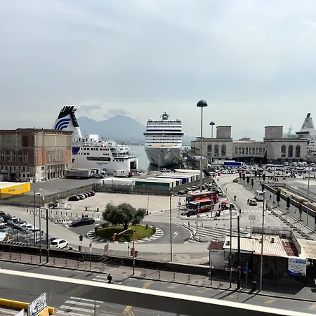 Seaside Pensión Nápoles